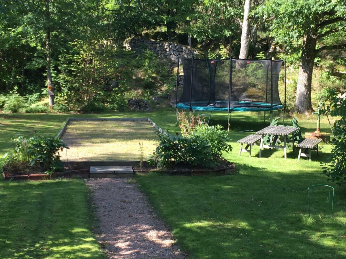 Sommarhemmet Oresjo Villa Trollhattan Exterior photo
